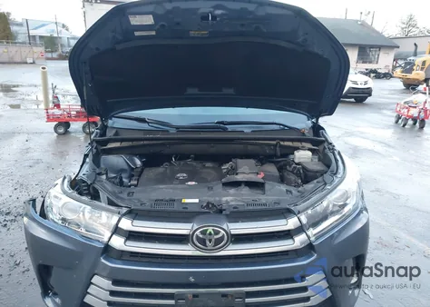 2019 Toyota Highlander Limited from USA, damaged, VIN 5TDDZRFH0KS732251